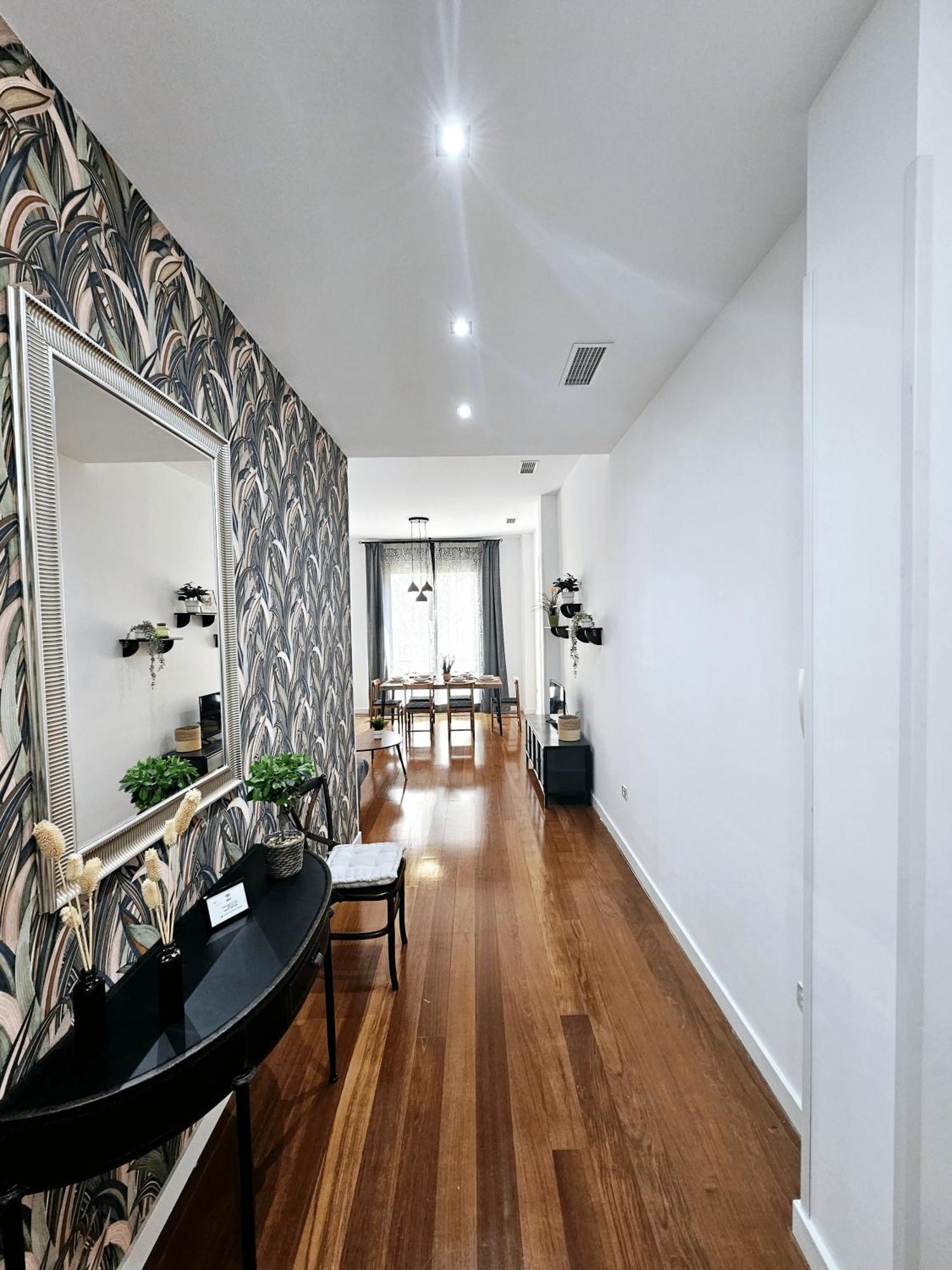 Charlot Center Apartment II Alicante Dış mekan fotoğraf